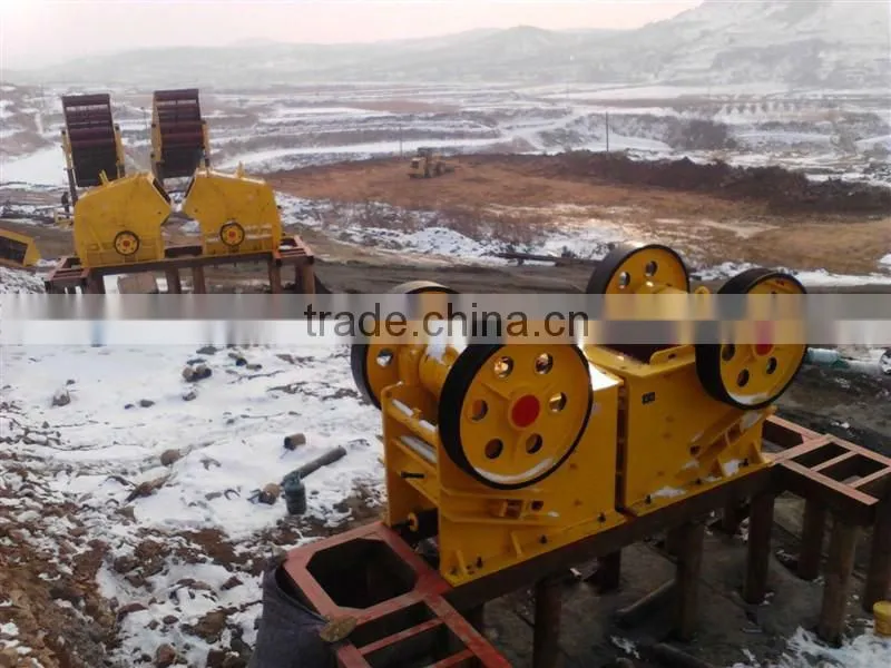 Energy-saving Mica Ore Crushing Machine for Sale