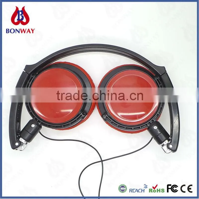 Ear muff headphones for mp3 players