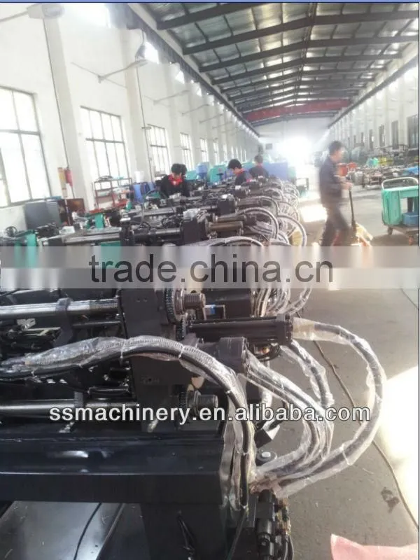 injection moulding machine of clamp force 700KN