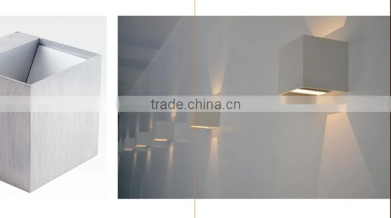 adjustable wireless led mounted wall lamp
