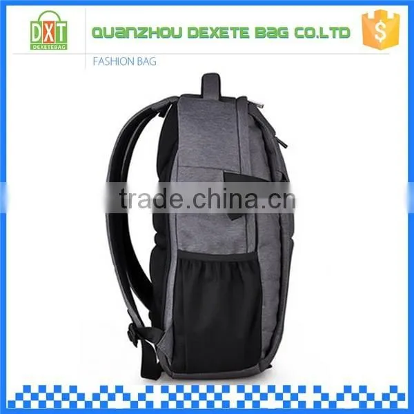 Fashion men plain large capacity waterproof polyester backpack wholesaler