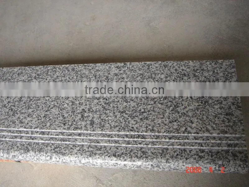 Yellow stone G682 granite stairs--bullnose