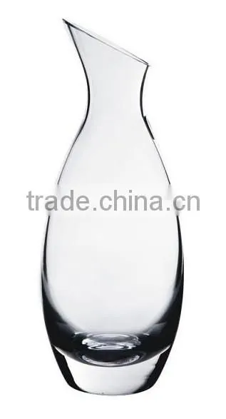 wine shaker/wiskey decanter with scale mark