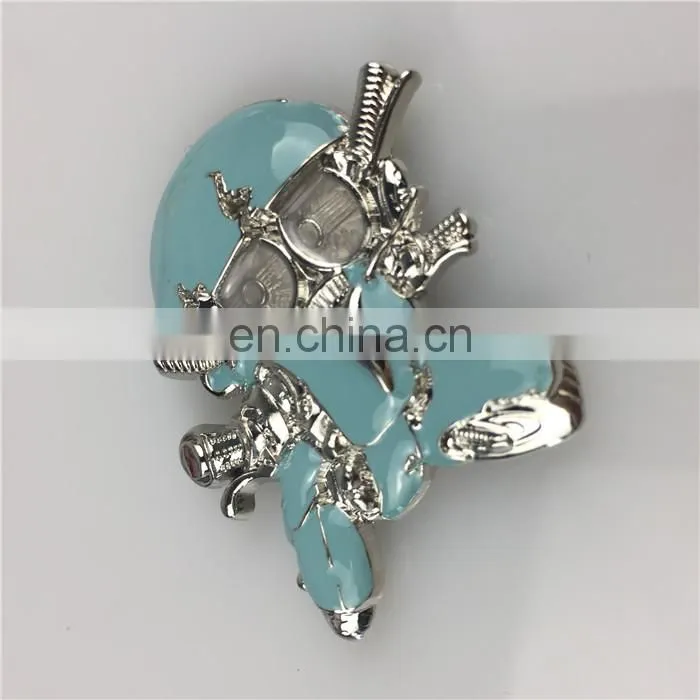 Hot selling 3D Robotic Doll metal badge custom logo name plates