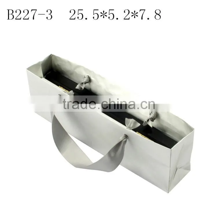 China Manufacture Custom Special Paper Jewelry Gift Packaging Bag B236-3