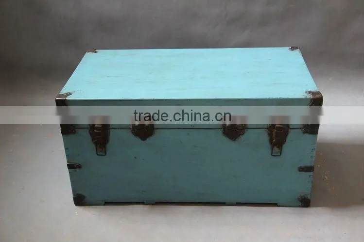 Chinese antique wooden blue storage case