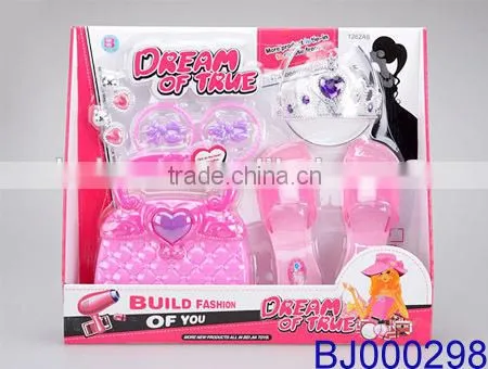 Fashion kids toy pink plastic led beauty case and tiara crown
