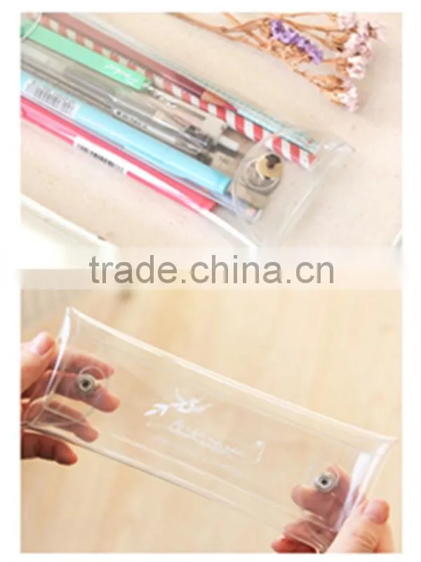 Transparent plastic pen bag