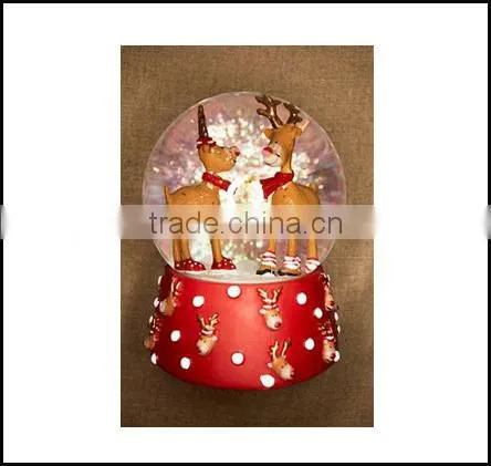 2015 new on alibaba china resin arts & crafts resin snowglobe