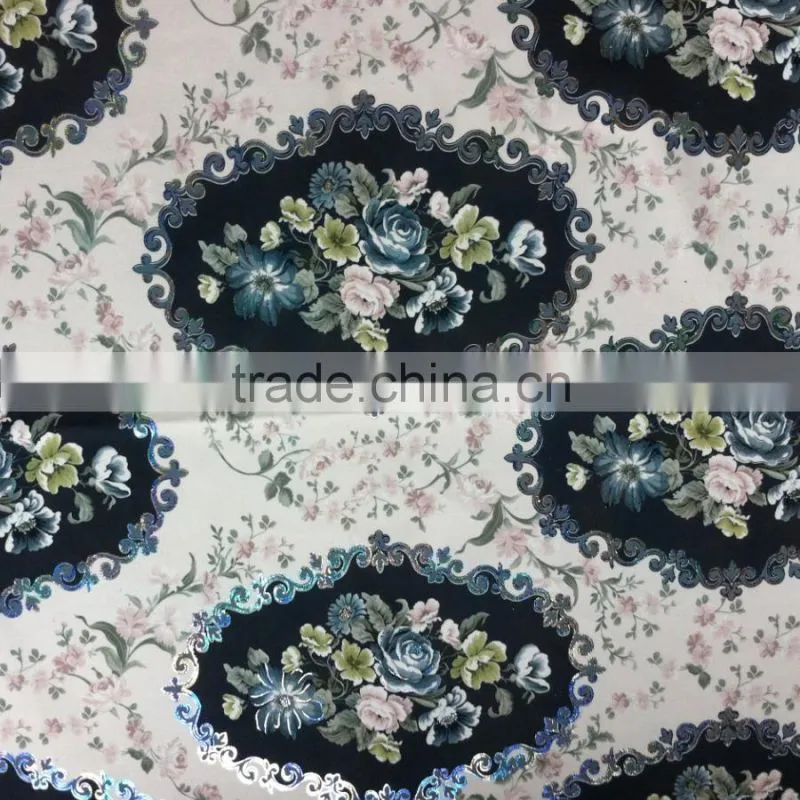 Foil printed fabric used for upholster