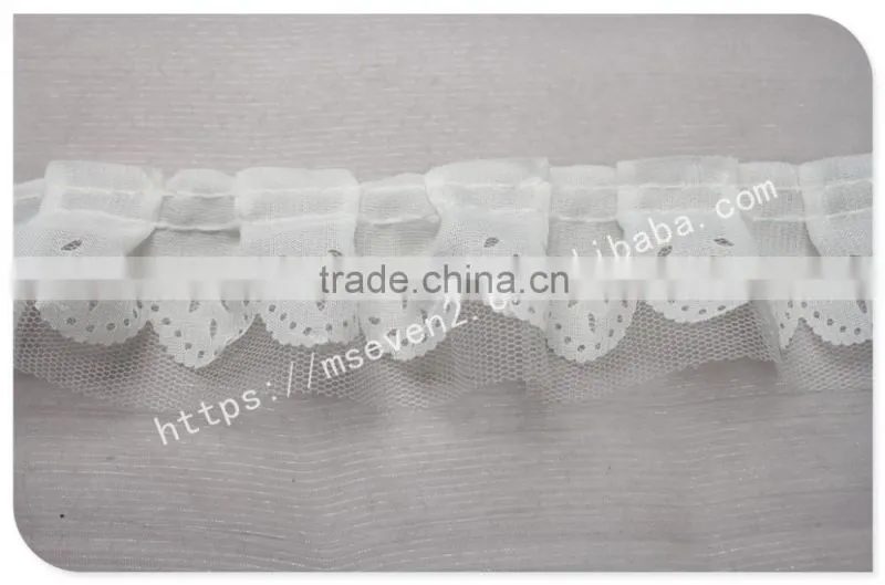 Simple design 5cm width polyetser folded mesh fabric bridal trim in white