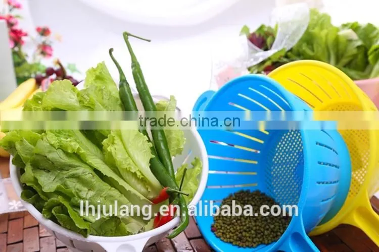 New design plastic vegetable strainer/Kitchen plastic strainer with handle/plastic colander with handle