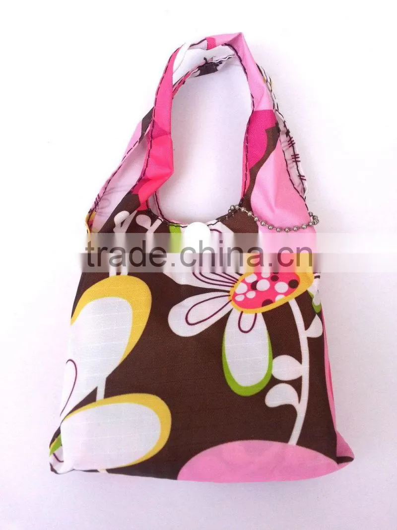 Wholesale Reusable Foldable Portable Folding Tote Shoulder Shopping Bag with small pouch