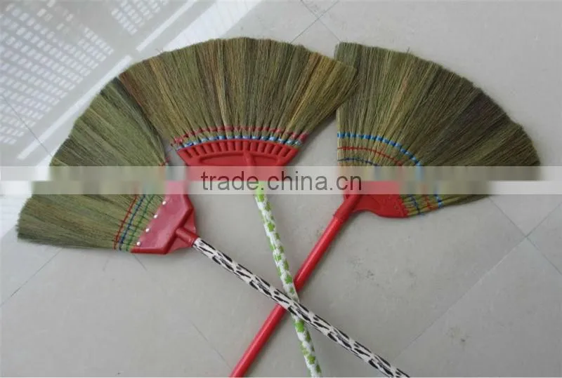 Chinese natural grass short handle broom