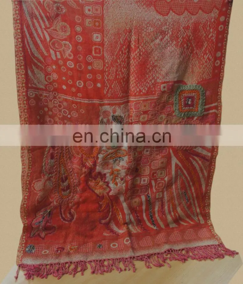 100% Wool jamawar shawl with fancy wool embroidery