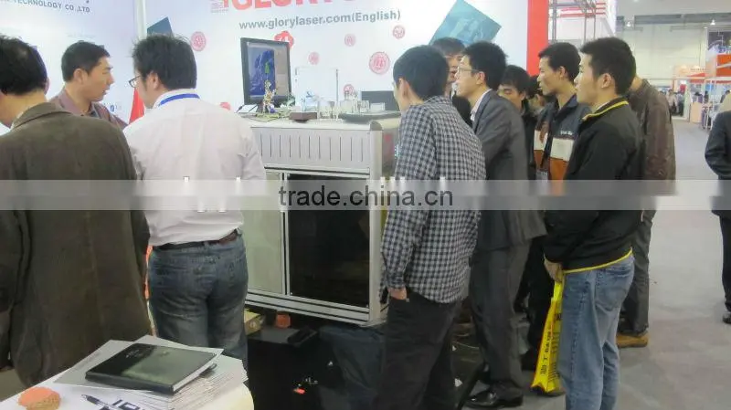 3d laser engraved crystal cube machine