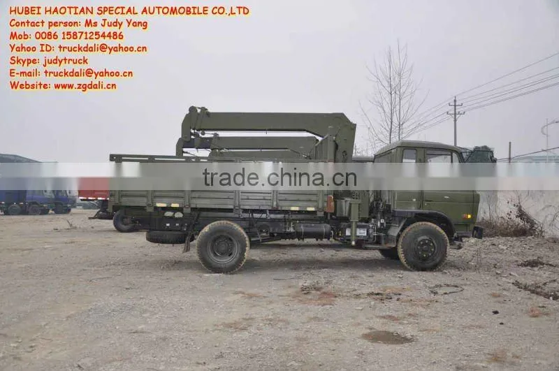 Dongfeng EQ1141 4t Truck mounted crane