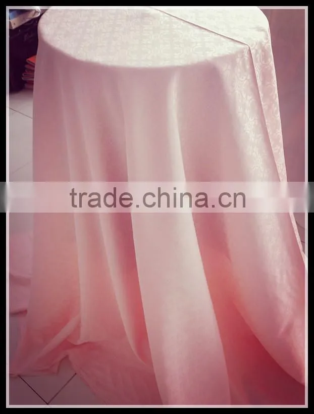 100% polyester elegant design jacquard table cloth and napkins for tables