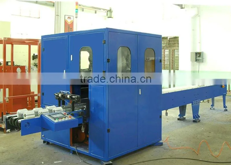 Full-automatic rolled paper cutting machine