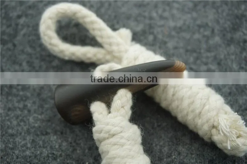 chinese manual toggle button for garment