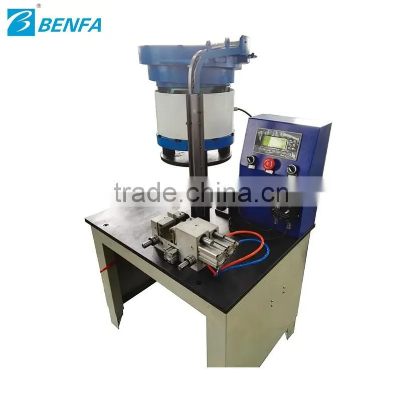 Automatic control assemble sleeve auto hose assembly machine