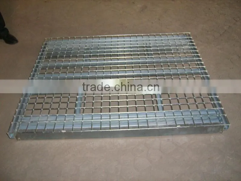 steel pallet