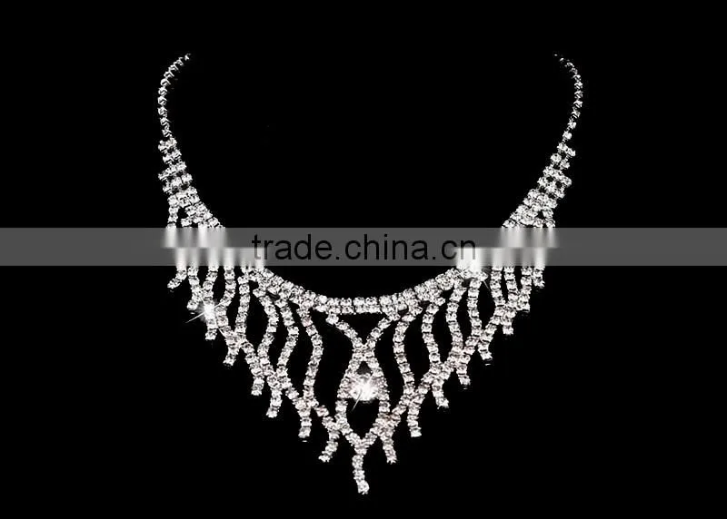 Romantic Women Silver plated Tiara and Necklaces Earrings made in china