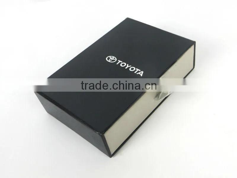 2014 new product luxury paper packaging perfume box &silk white foam cosmetics containers