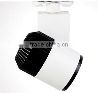 3 years warranty SAA certificated 10W track light fixture