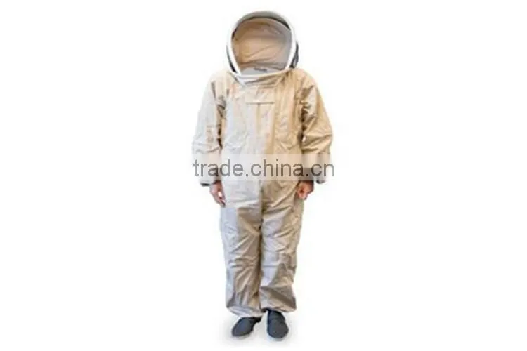 Thick cotton material anti-bee suitst with attached helmet