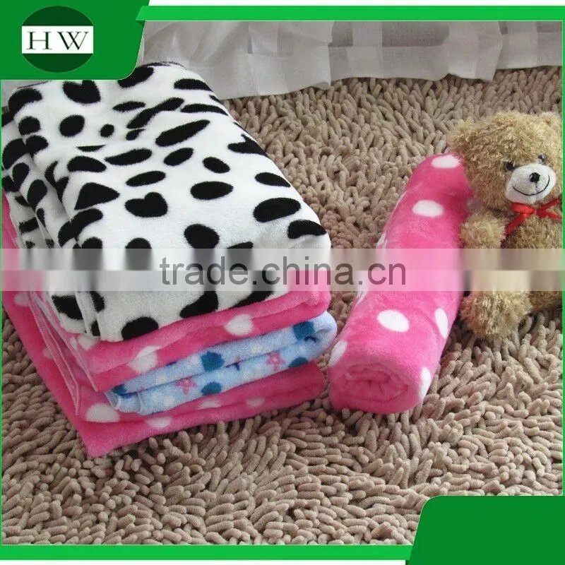 New Customized logo softextile cat pet dog coral velvet blanket with dog wholesale