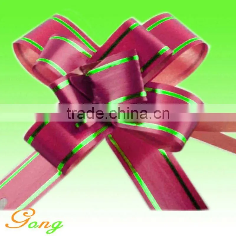 Pom Pom Pull Bow