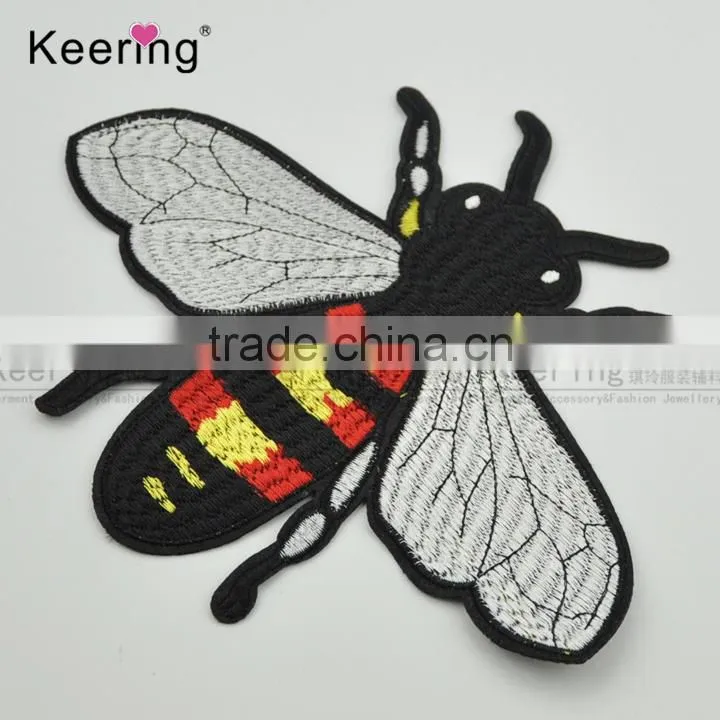 Hot Sale Pretty Bee Embroidery Patch Fabric Craft WEF-287