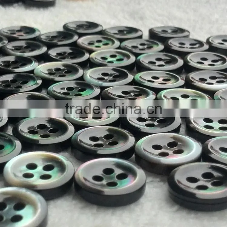 Wholesale Fashion Natural Black Color Garment River Shell Button