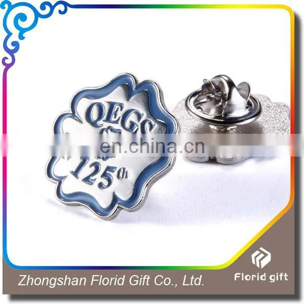 Nice souvenir gift metal badge with custom logo/name for promotion