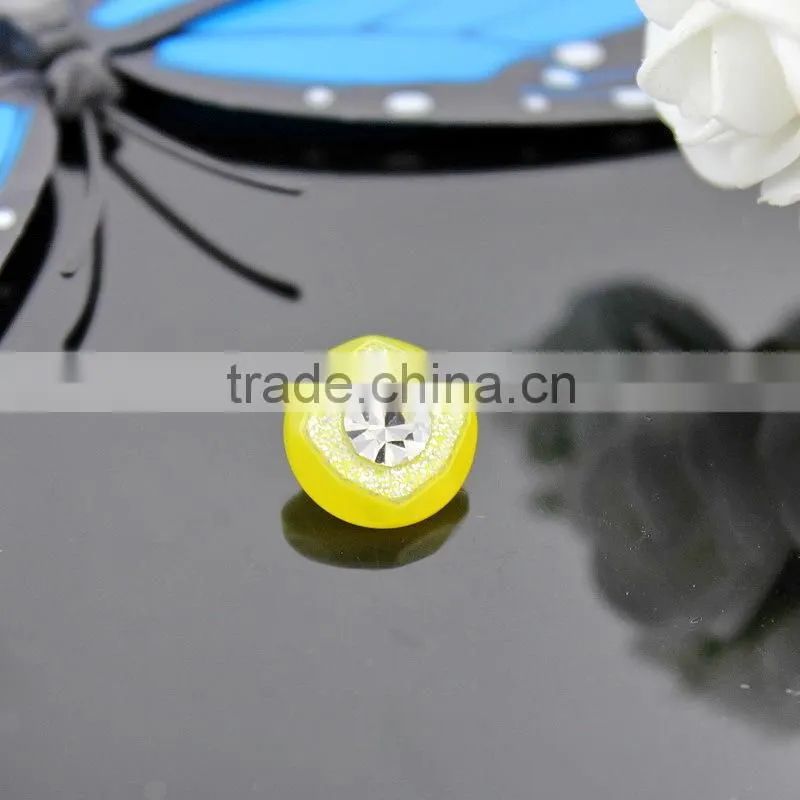 High quality Crystal rhinestone button