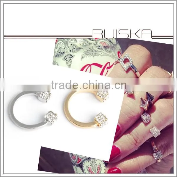 Little Giant Taper Shape With Crystal Finger Ring