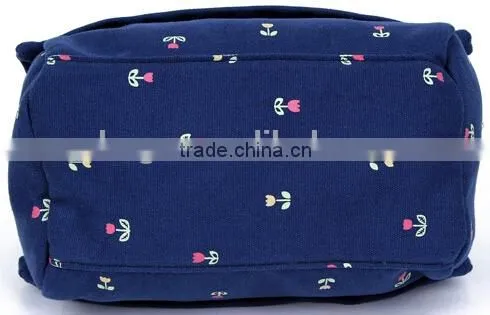 2015 stylish factory custom portable lady handbag