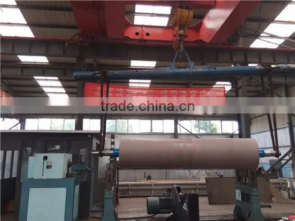 Sizing roll used in sizing part of paper machine for paper mill