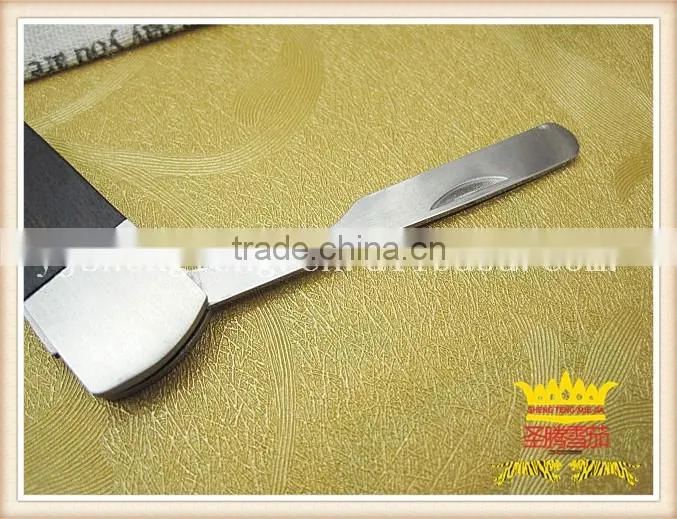 pipe tools,cigar scissors,cigar accessories,cigar tools,pipe tools,pipe accessories,cigar V cutter