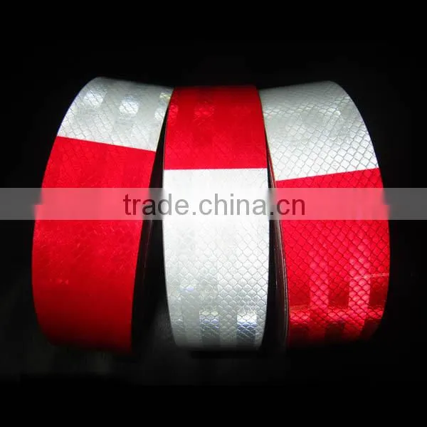 WHITE RED PRISMATIC REFLECTIVE TAPE FOR VEHICLE