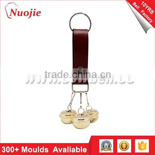 Promotional custom metal bear bell keychain for hiking