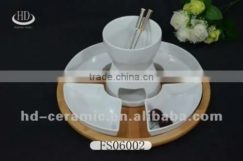 red fondue set chocolate,cheese fondue set,fondue set with wooden base,chocolate fondue ceramic