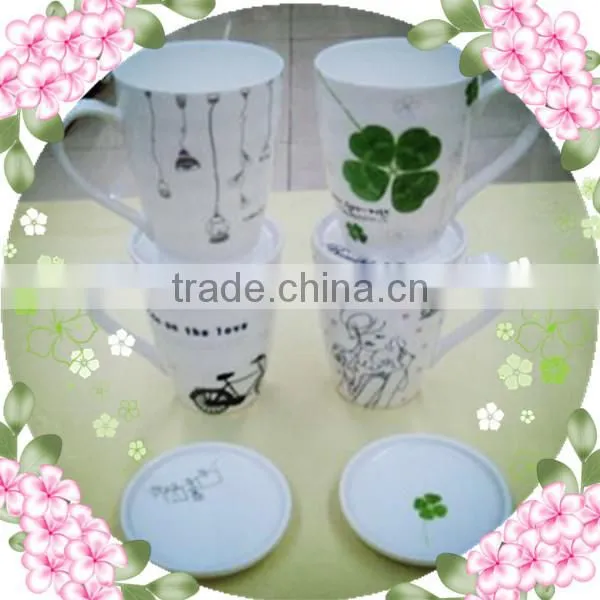 Bone China Ceramic Porcelain Cup/Mug with threaded lid