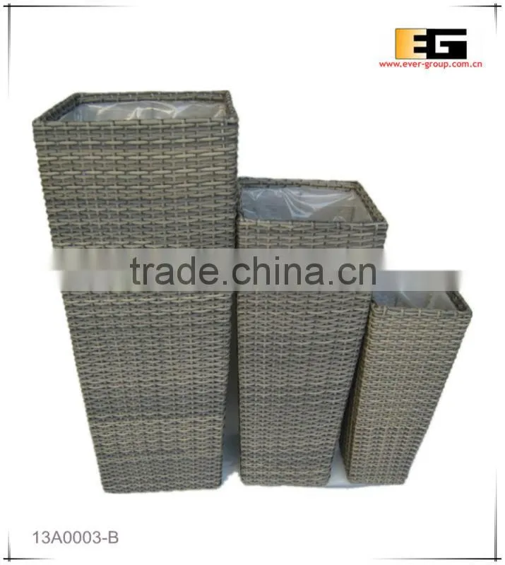 PE/Plastic rattan square with liner deco flower vase