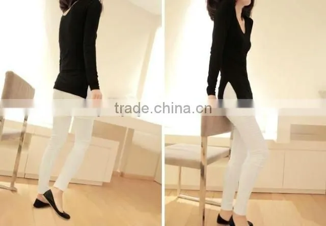 white tight fitted blank t-shirts women