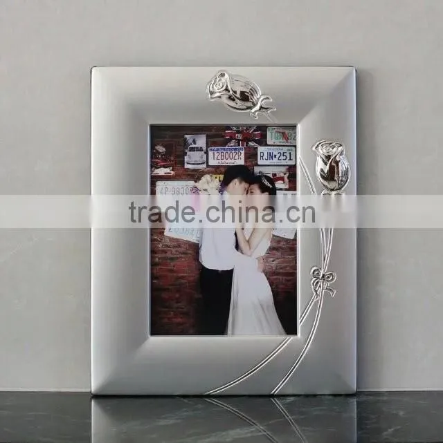 High Quality Factory Selling Silver Metal Photo Frame