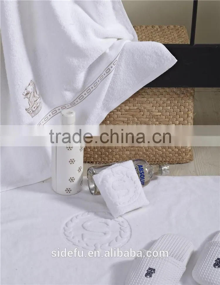 5-Star Hotel Embroidery Towel Customize Logo Jacquard Towel