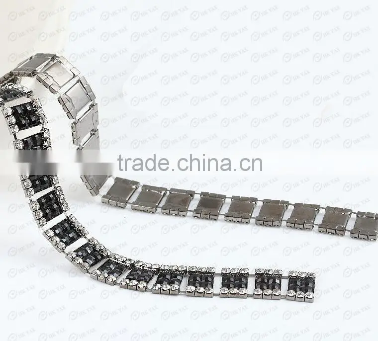 W0319 Black resin metal rhinestone crystal patch,crystal patches to sew,metal rhinestone crystal patch