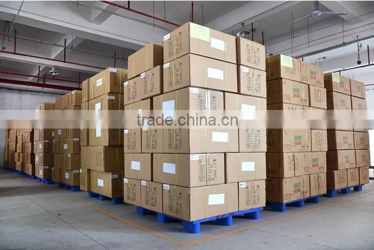 windshield wiper blade with pet coating